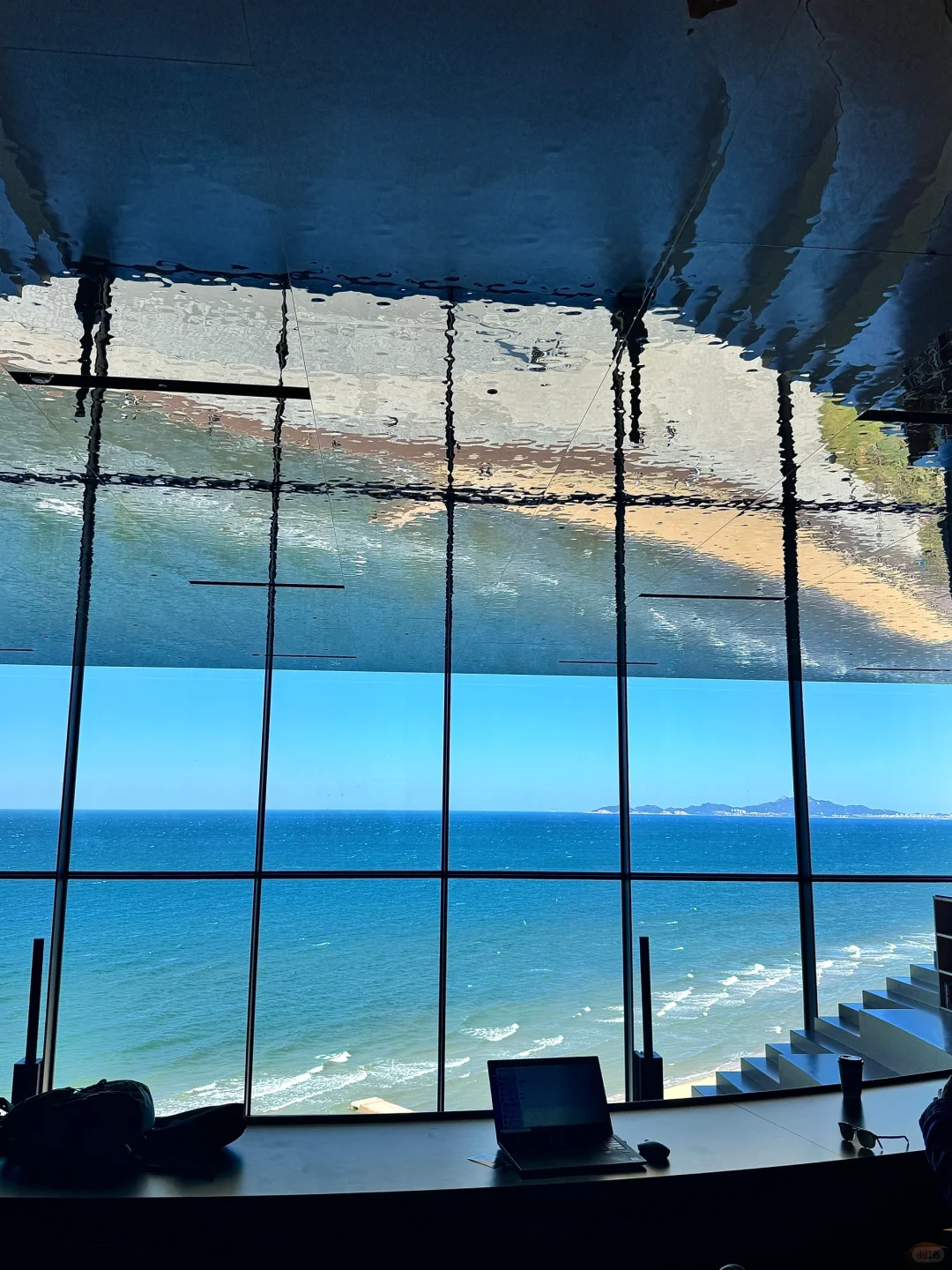 还是国内吗，这地方可以坐一下午