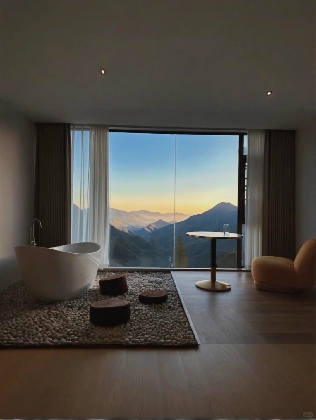 新开业！崇左避世民宿🏨899/3天！内部价出！