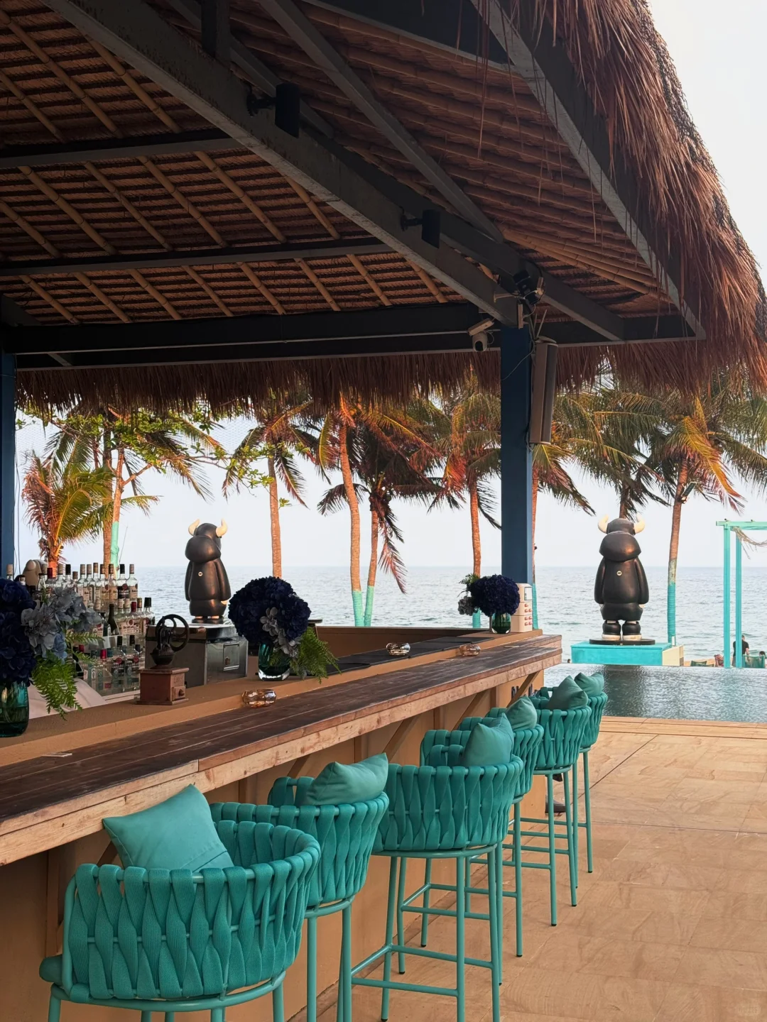 弥补了国内没有白莲花度假村的空白