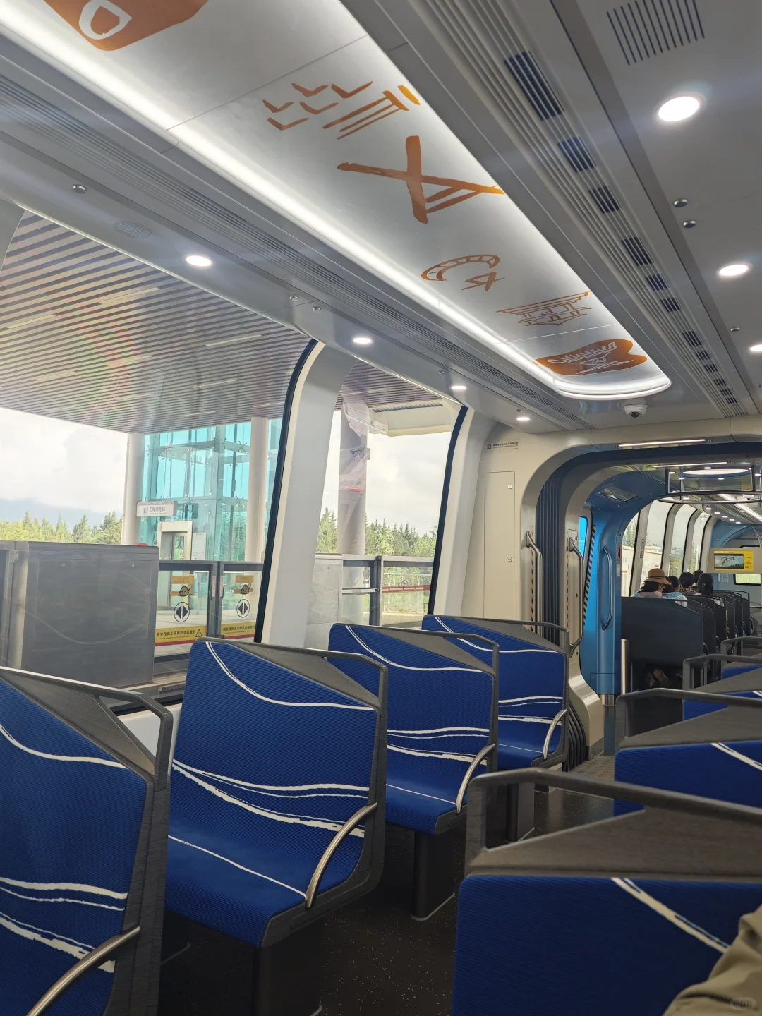 玉龙雪山仅玩蓝月谷攻略，推荐宝藏雪山火车