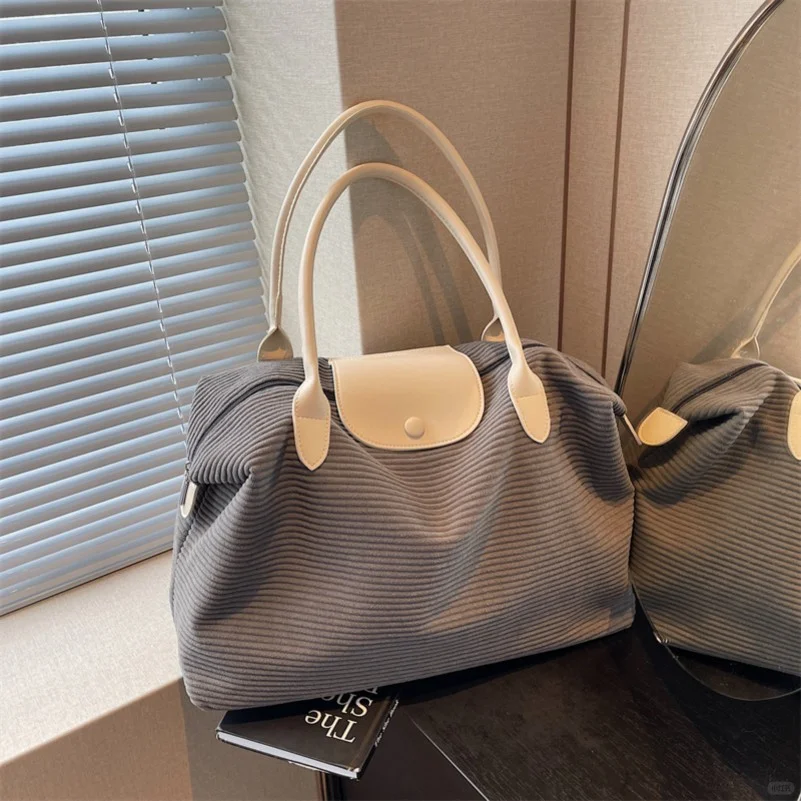 大容量通勤旅游行李包女2024秋百搭潮流