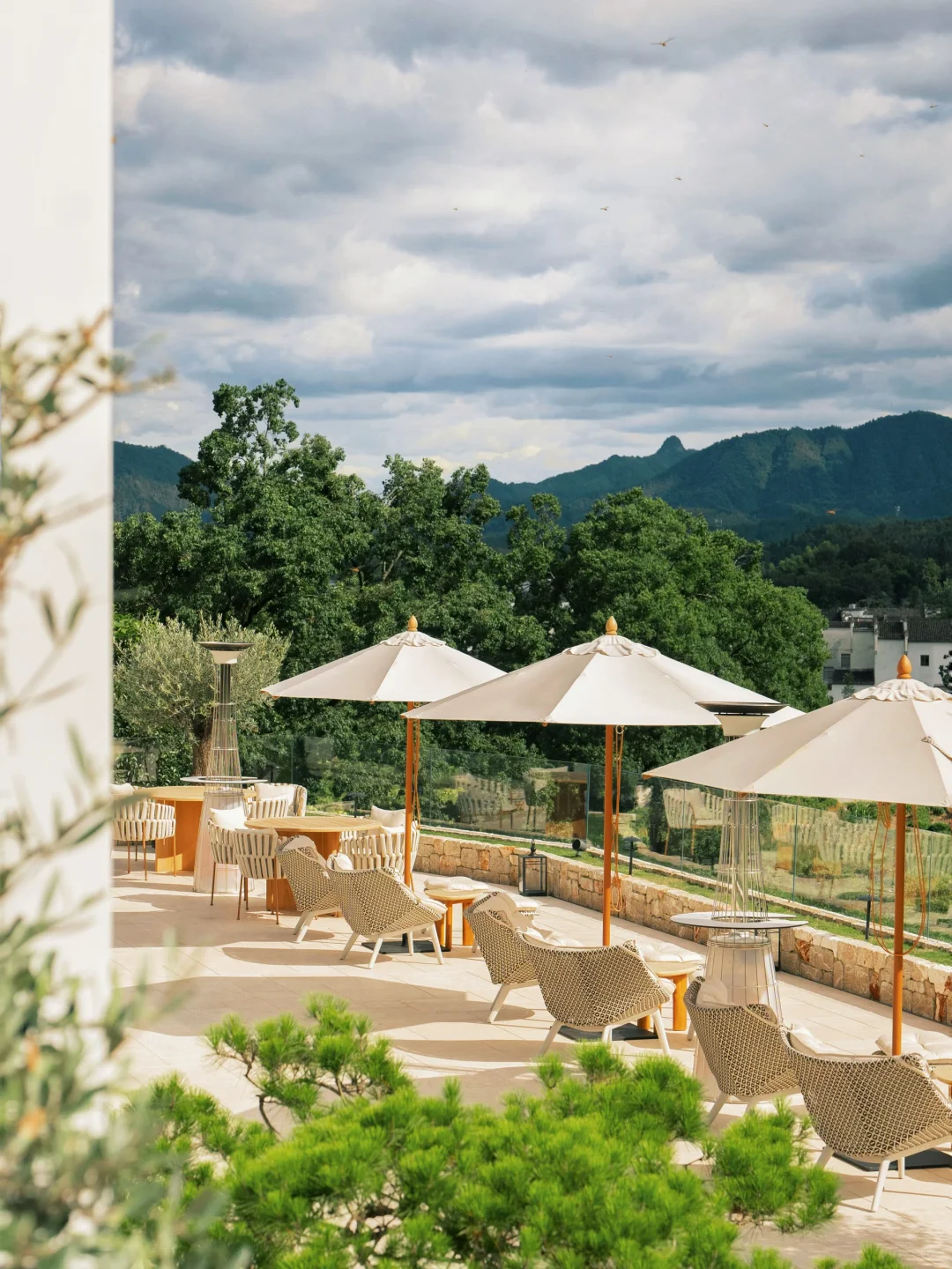 国内staycation|住进油画般的南法庄园里