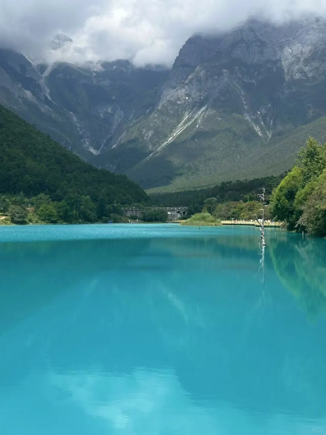 玉龙雪山仅玩蓝月谷攻略，推荐宝藏雪山火车