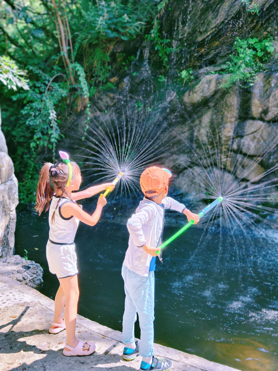 西安🚗1h直达26°C避暑胜地❗️玩水➕云海