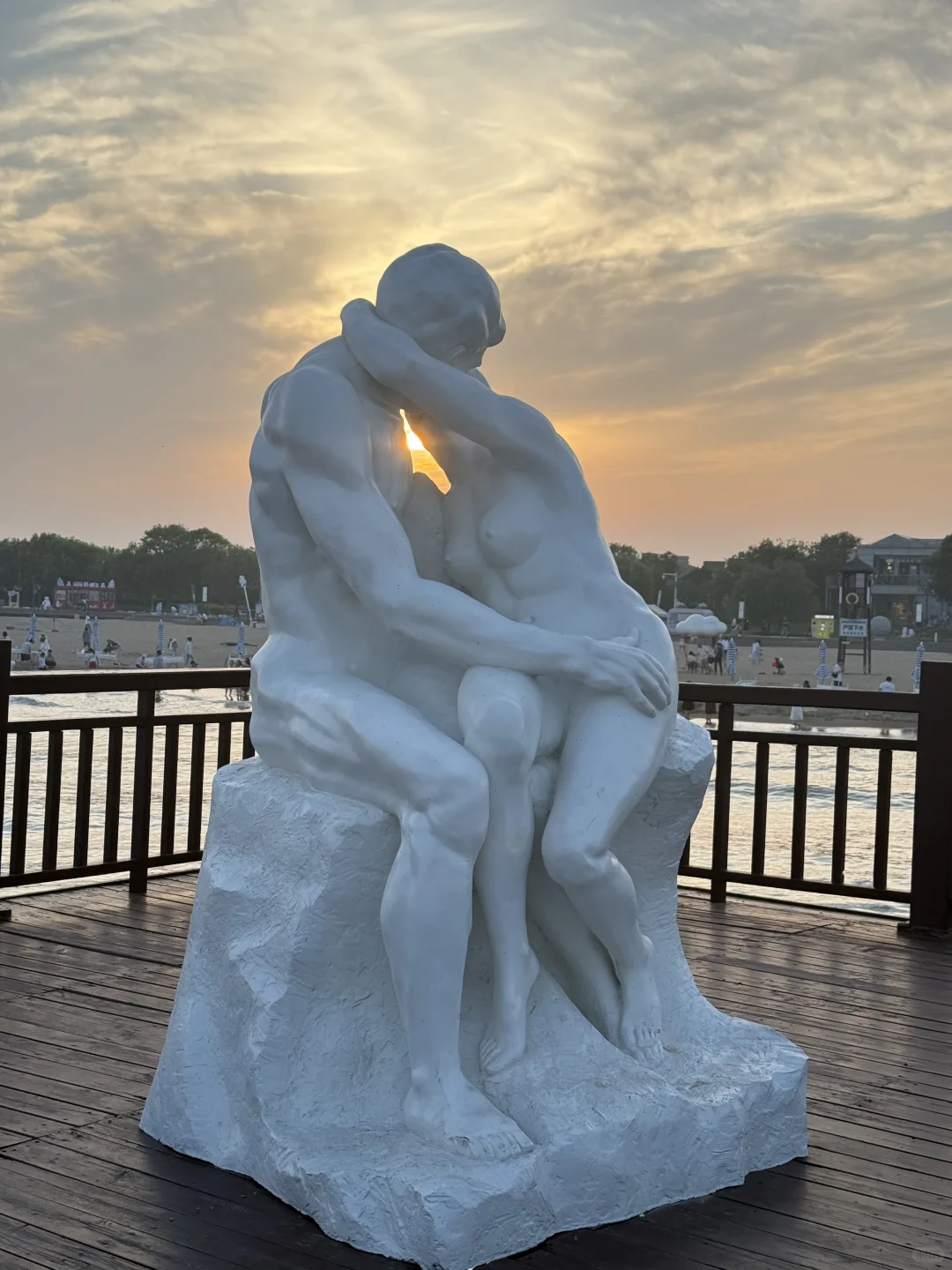 国内的北欧浪漫交给无滤镜的海🏝️秦皇岛