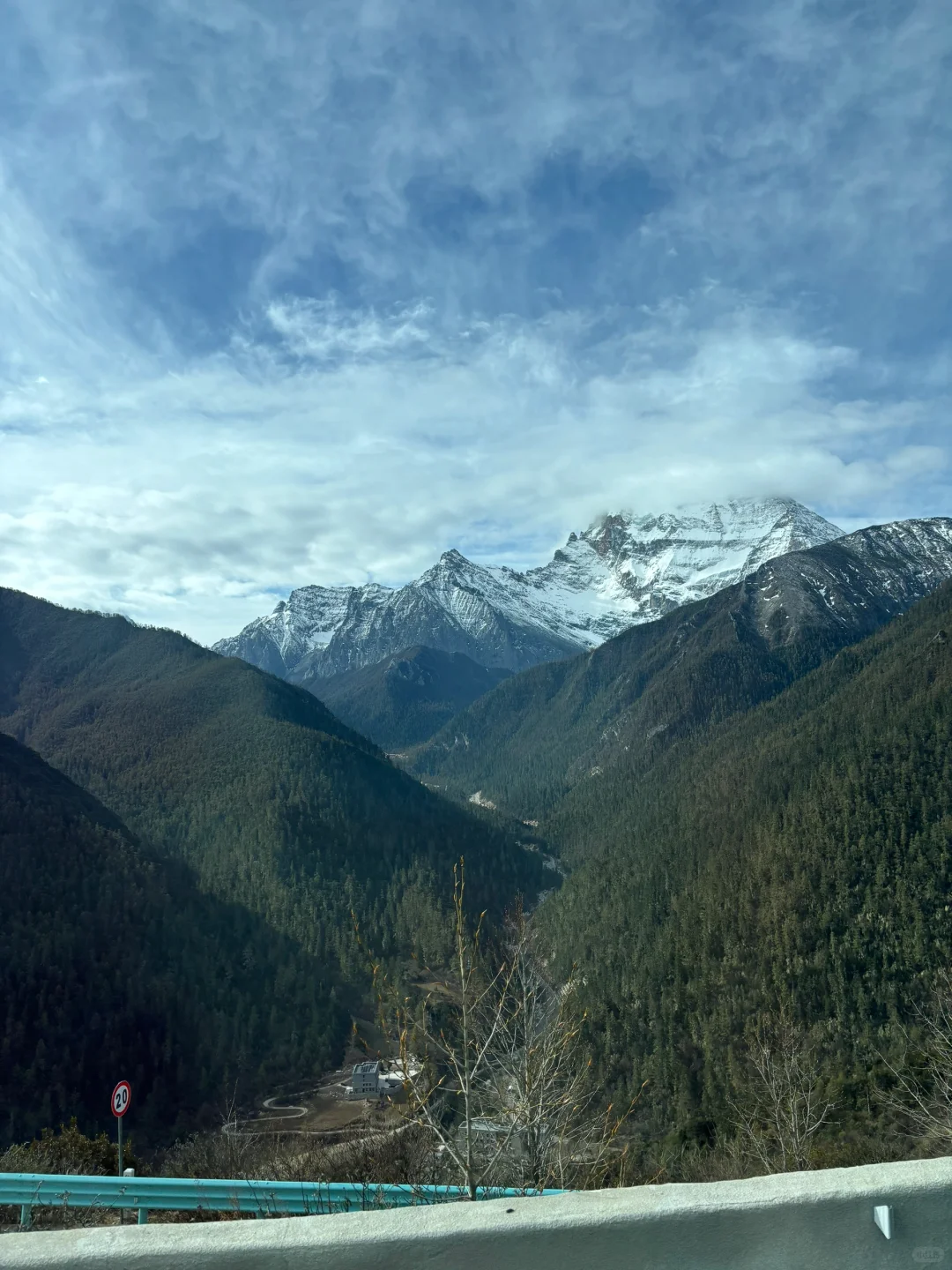 世界这本书多又读了一页｜五一自驾稻城亚丁