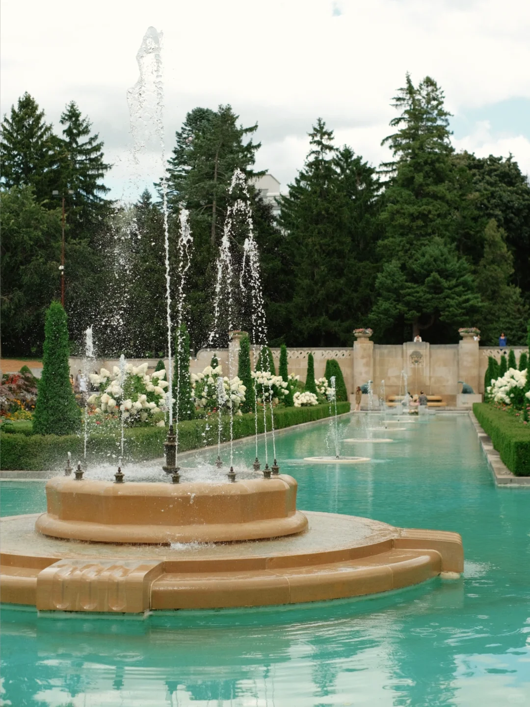 多伦多往东50公里，走进南法假日