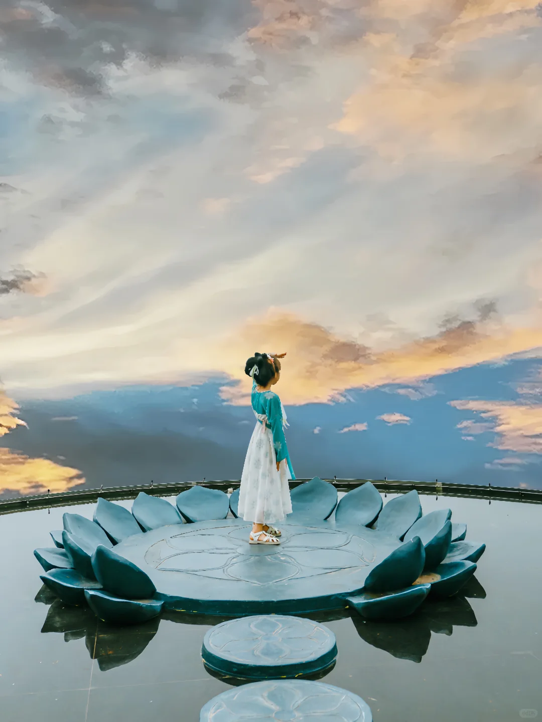 一不小心掉进了仙侠世界!带娃修仙爽飞