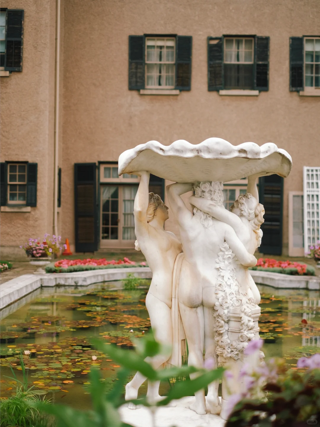 多伦多往东50公里，走进南法假日