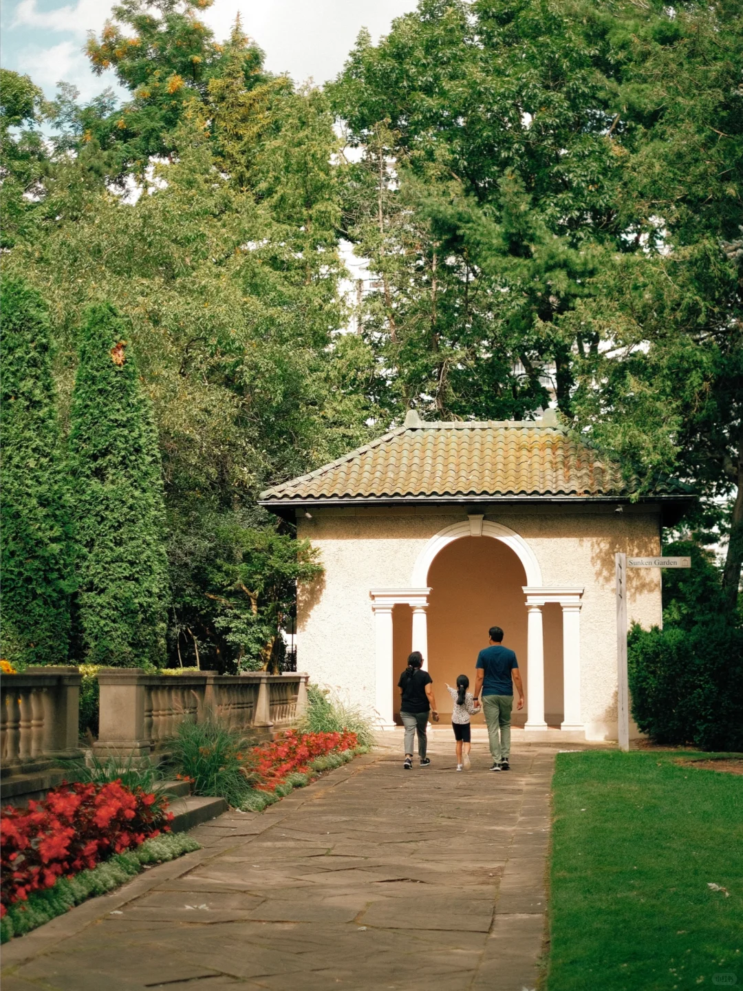 多伦多往东50公里，走进南法假日