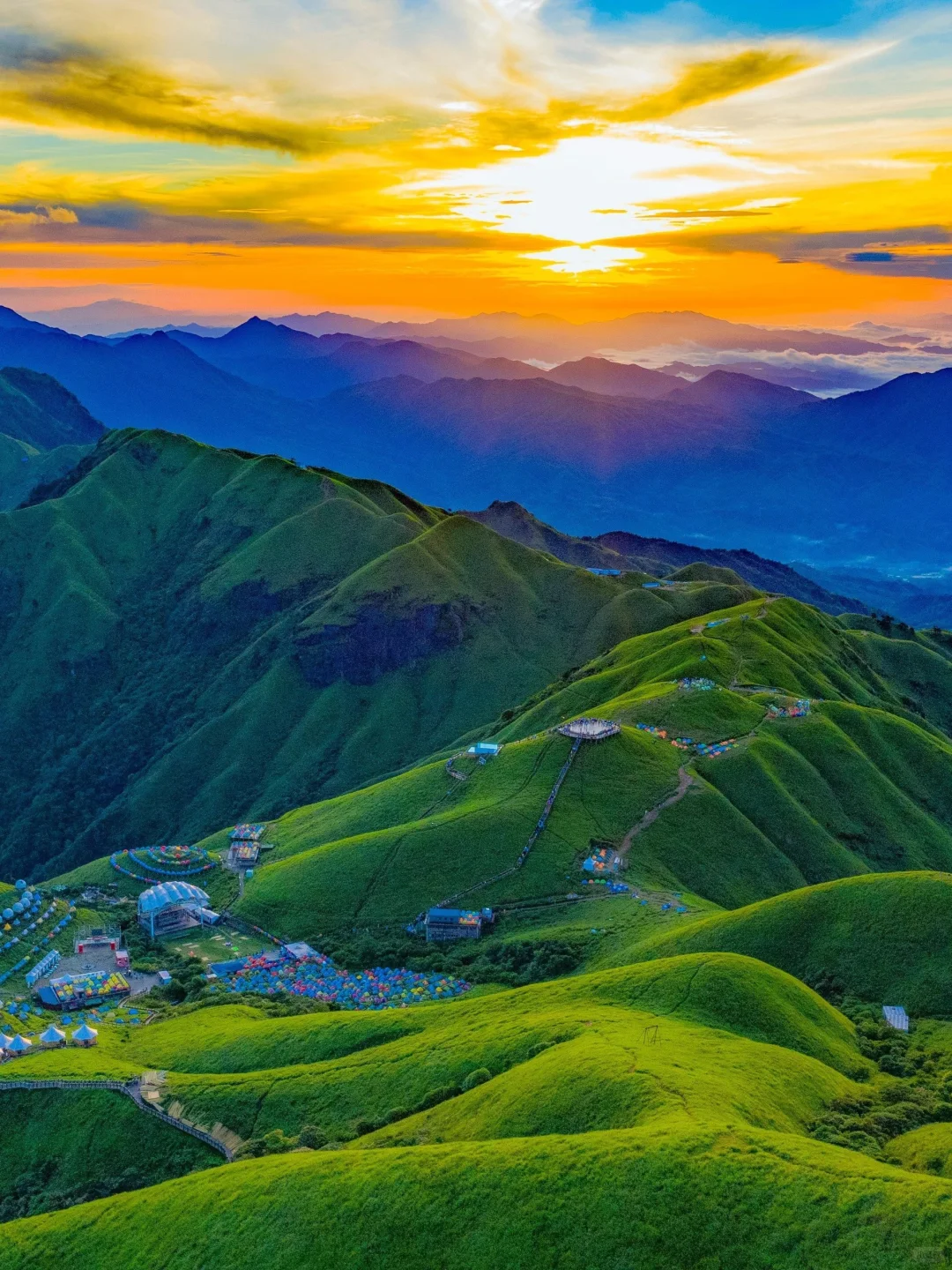 人 立秋来了 秋天的第一篇旅游景点推荐🍂