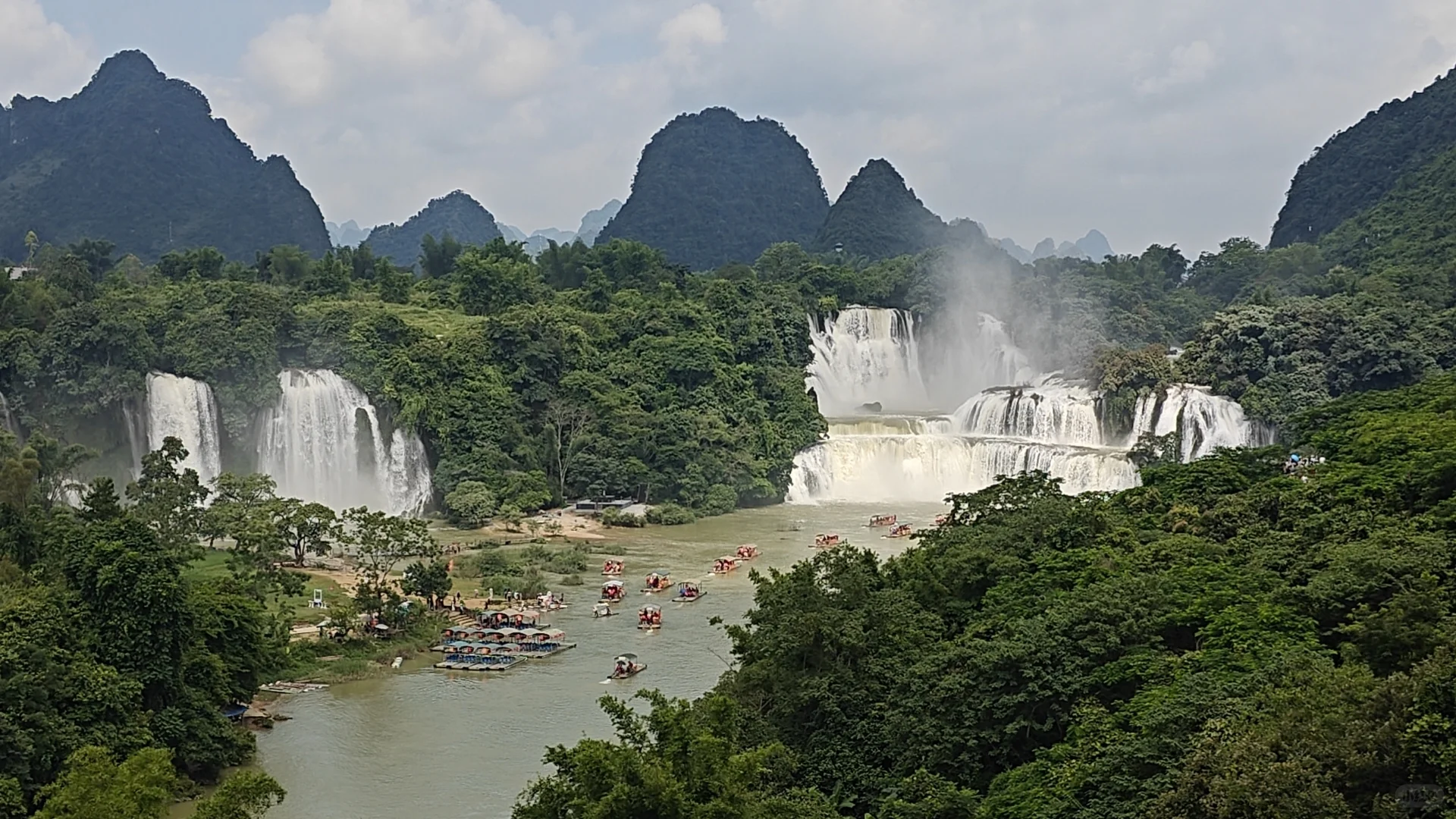 德天瀑布景区攻略