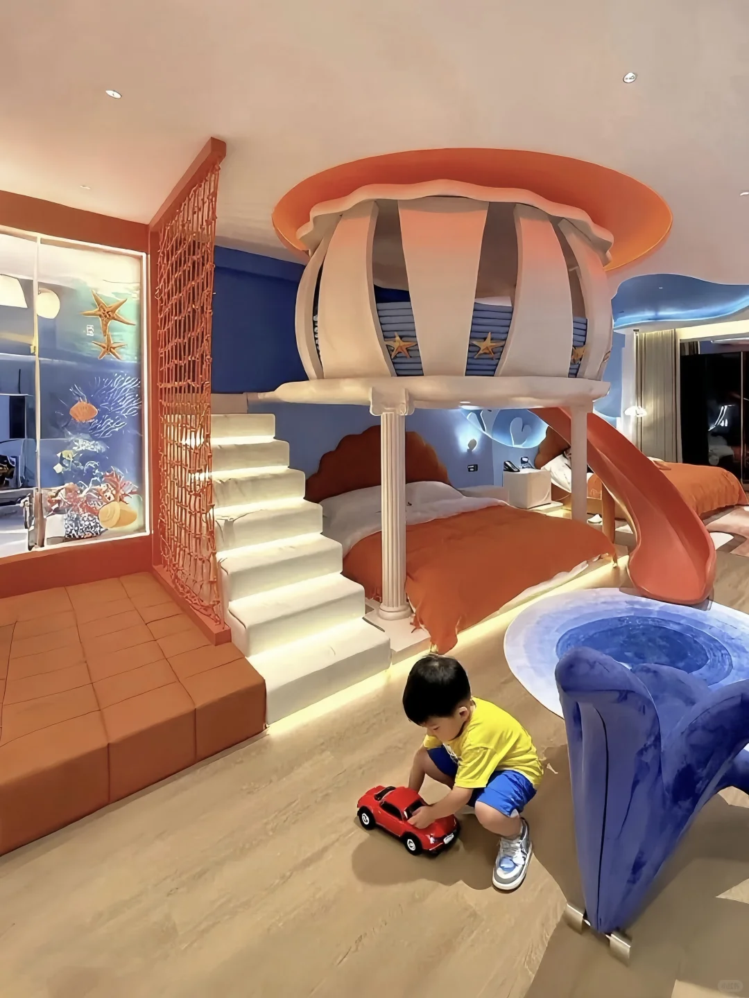 秦皇岛！海边亲子滑梯民宿！可住六人！