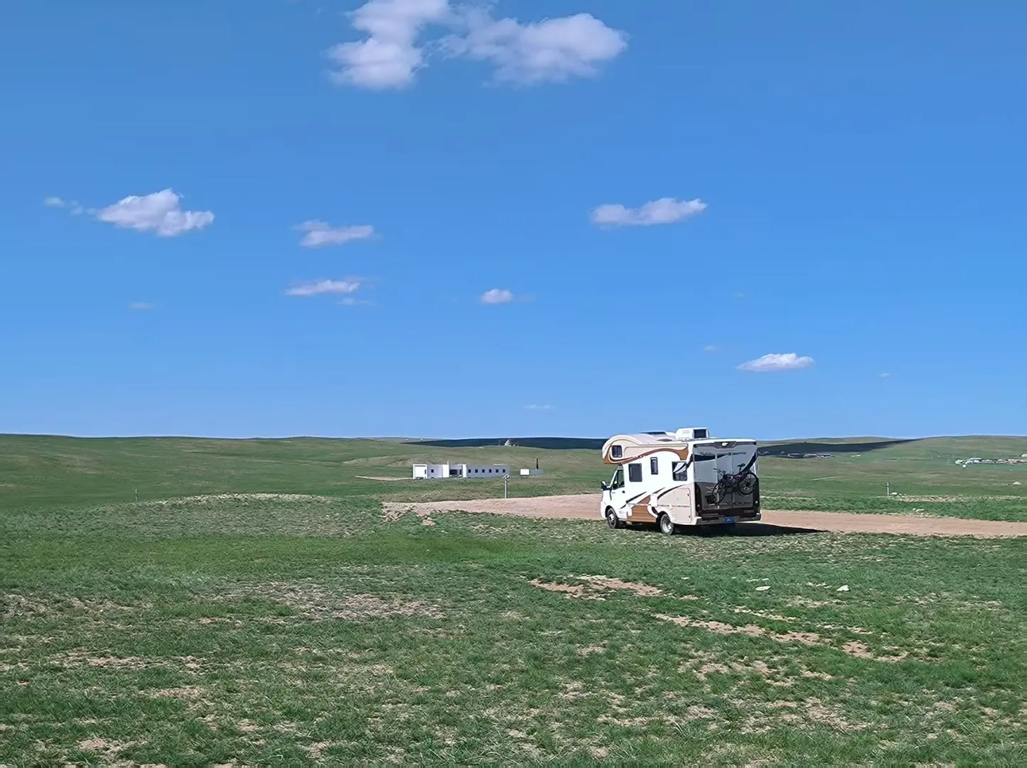 希望永远拥有出发的勇气 | 记希拉穆仁骑马