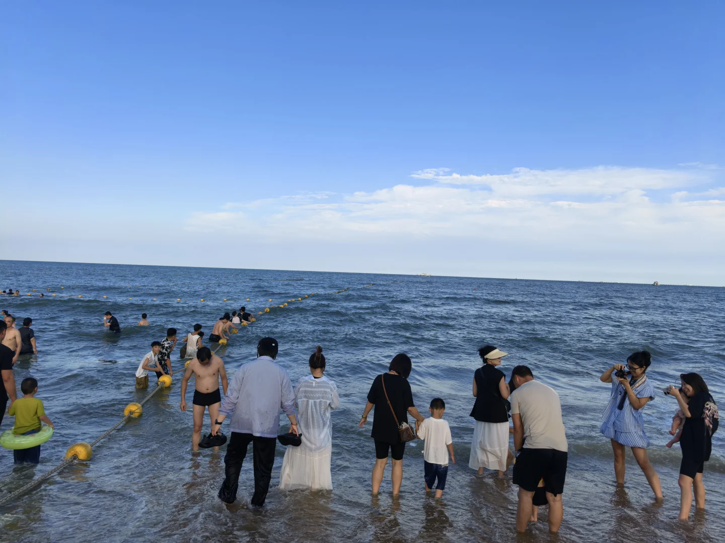8.11日照万平口1号门附近
