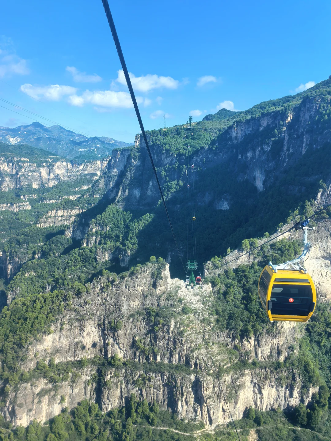 八泉峡这样拍也太美了吧！