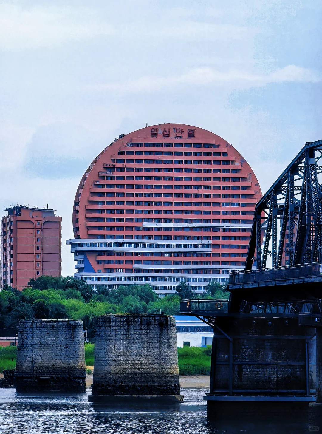 丹东保姆级攻略！中朝边境的传奇小城