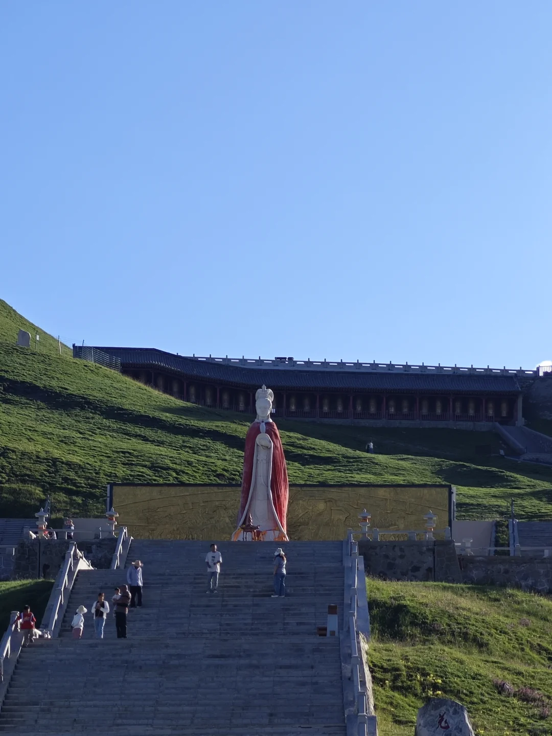 日月山 天晴原图直出版