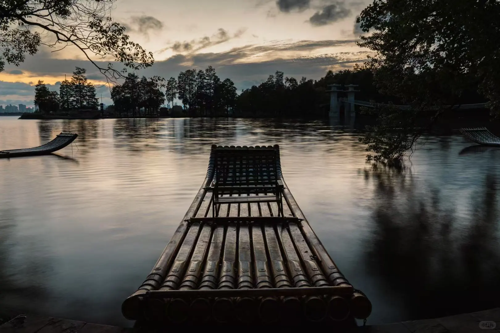 东湖落雁岛拍成这样可以收费吗？