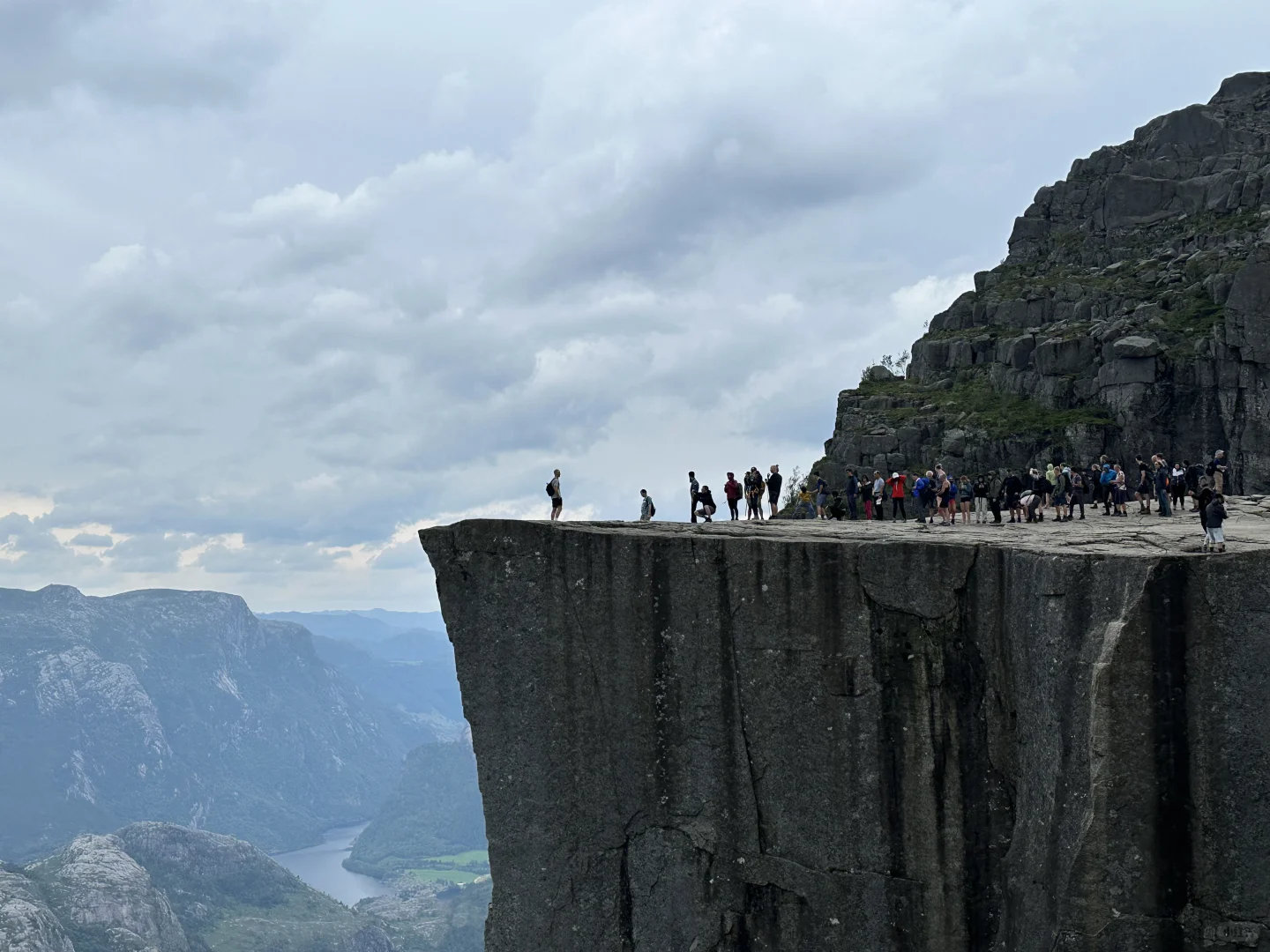 斯塔万格篇 布道石和奇迹石