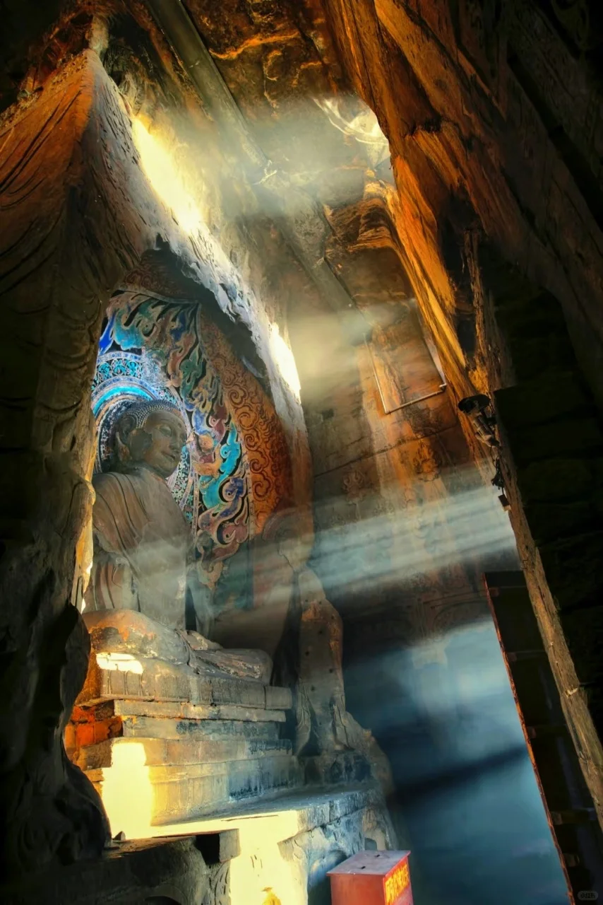 笑不活了🤣响堂山石窟隐藏玩拿捏了🤏