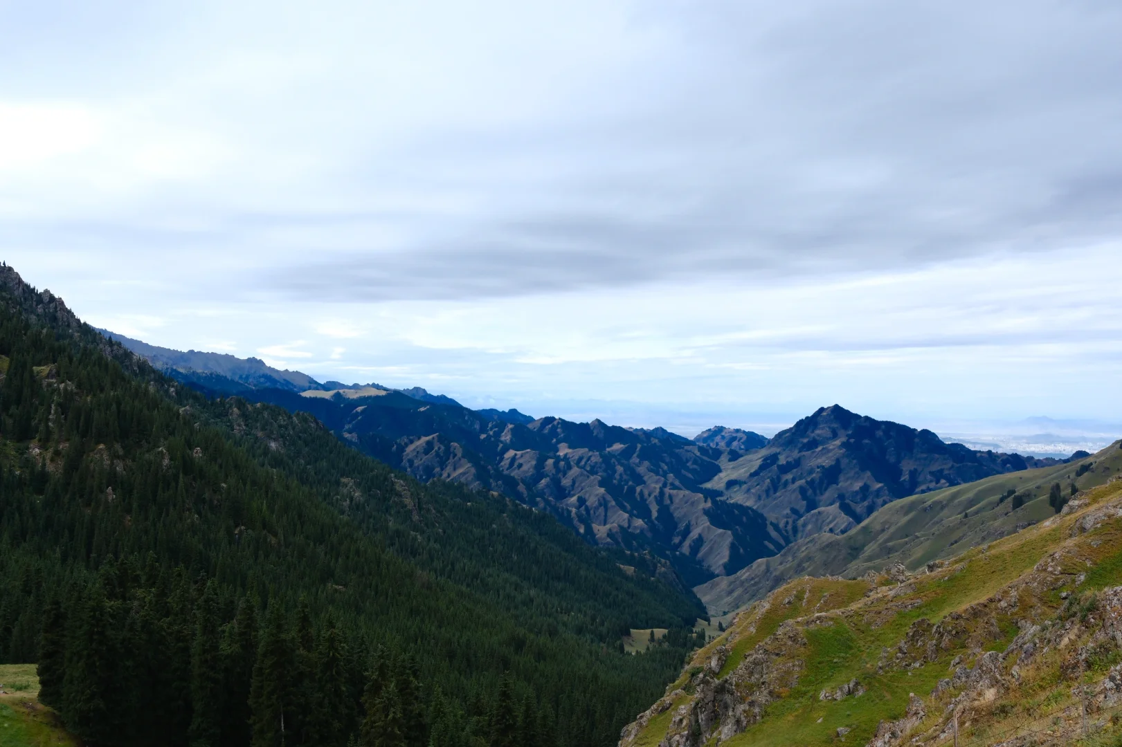 day2天山天池-s21公路-阿勒泰