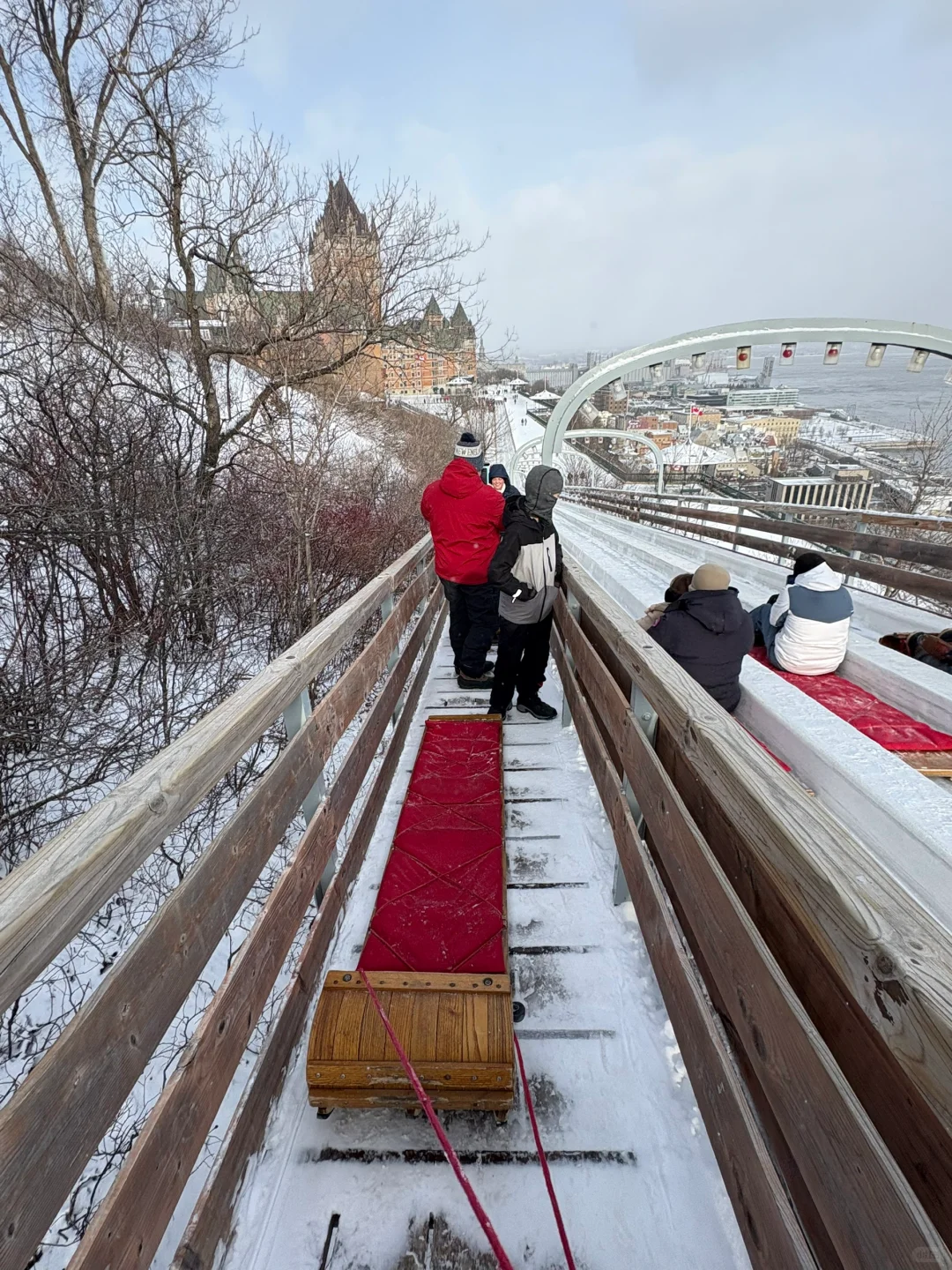 18岁那年你独自去了魁北克