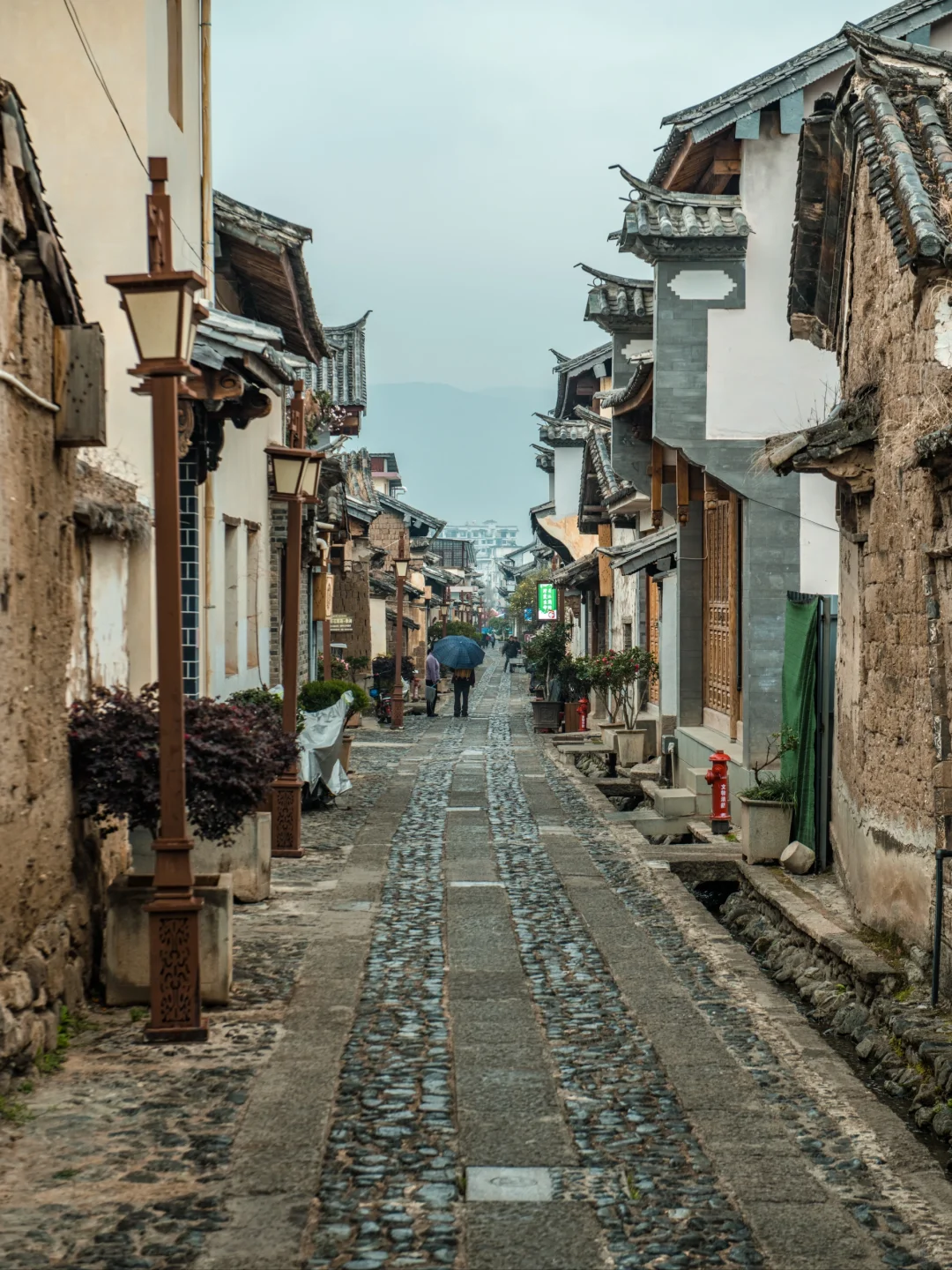 比起大理，我更喜欢这座底蕴深厚的云南小城