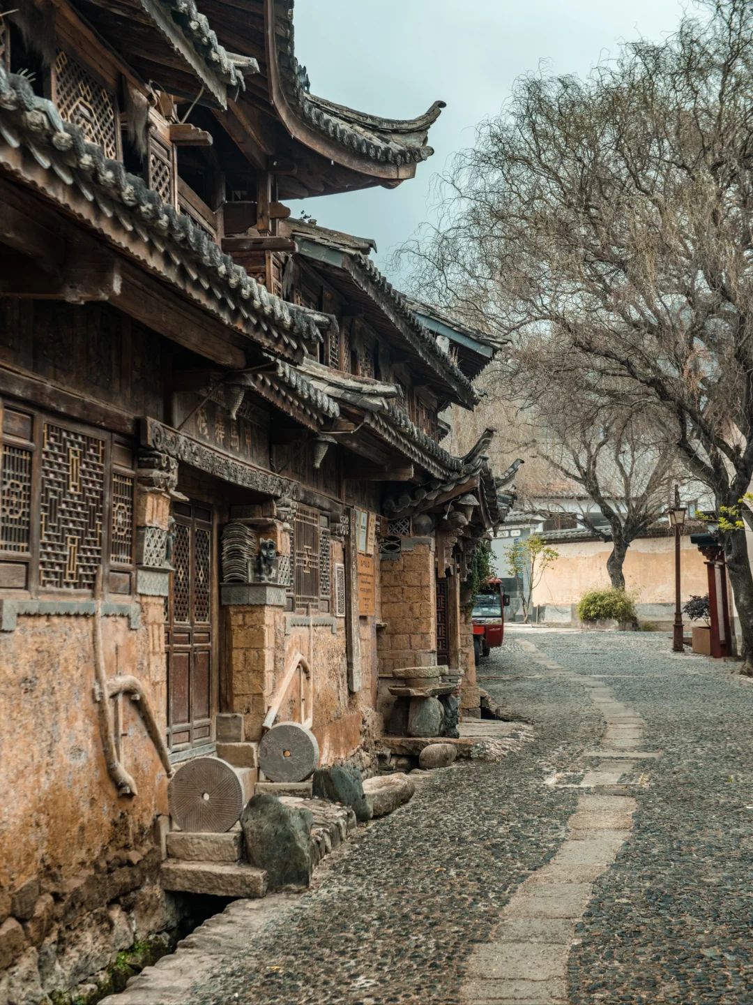 比起大理，我更喜欢这座底蕴深厚的云南小城
