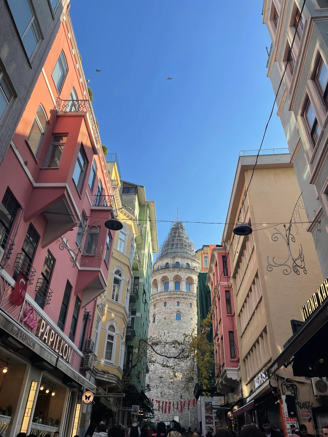 花2万多旅行十几国，我是怎么做到的