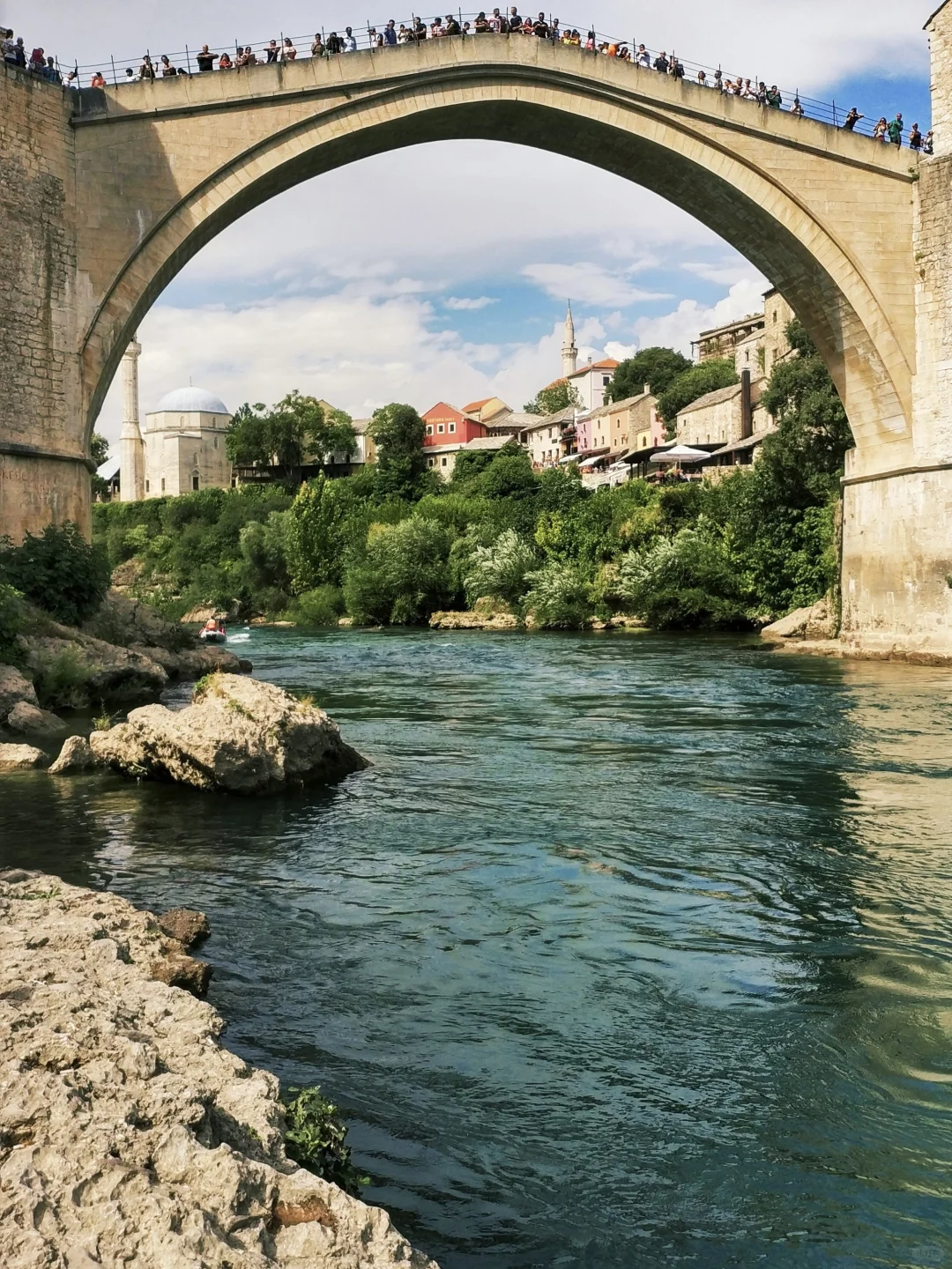 1000多人民币就能抵达的欧洲小众免签国🇧🇦
