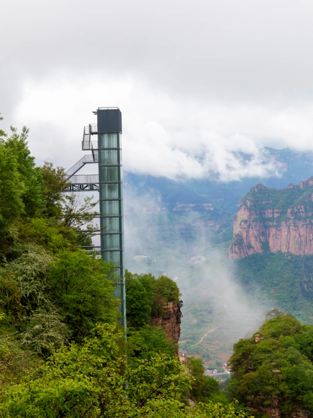 追光而遇，沐光而行|总有山值得奔赴