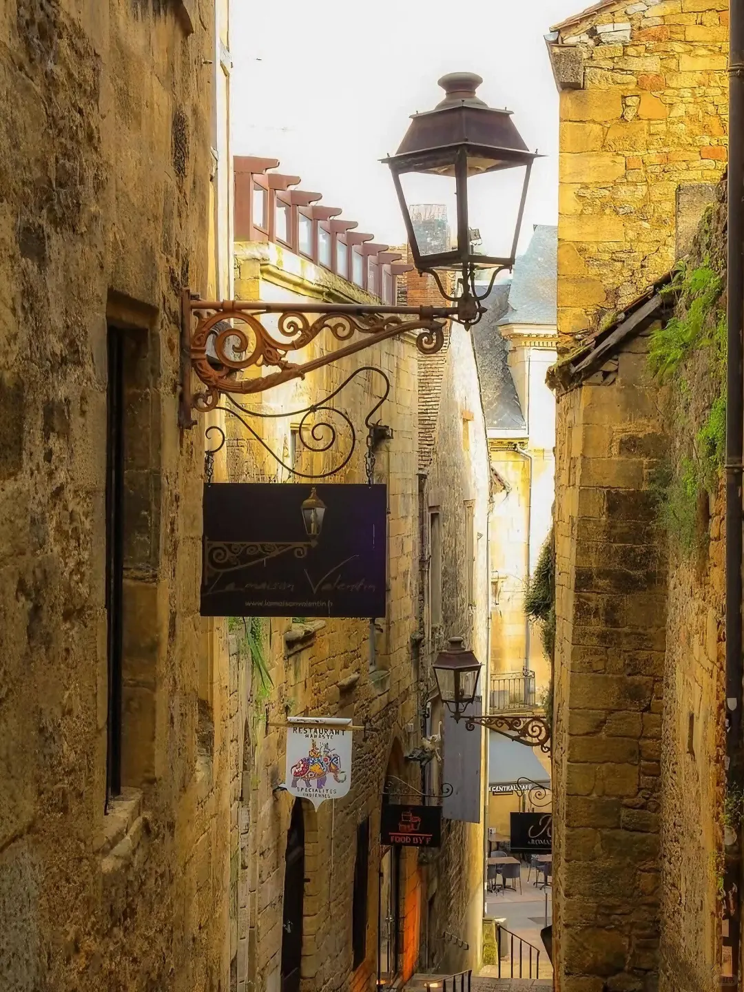 南法Sarlat小镇💐 浪漫的像一部夏日电影….