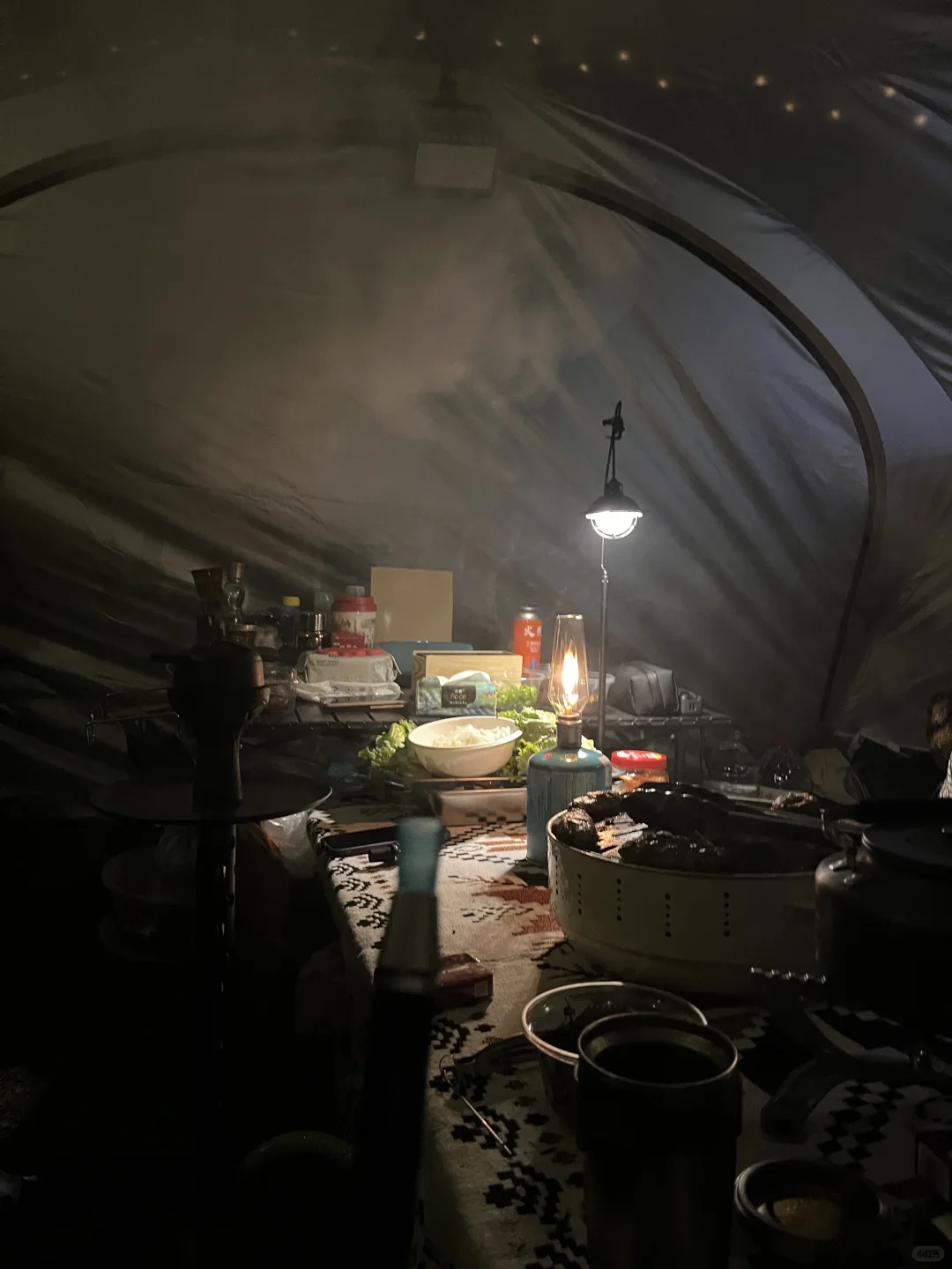 连续一个月周末上山的新疆人去哪里露营1