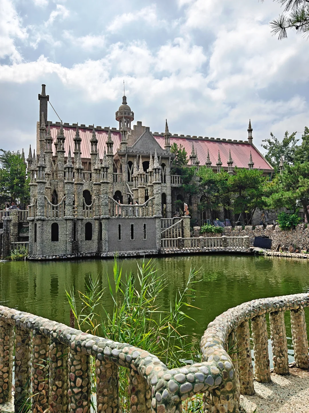去了趟霍格沃茨城堡🏰跟天津似的