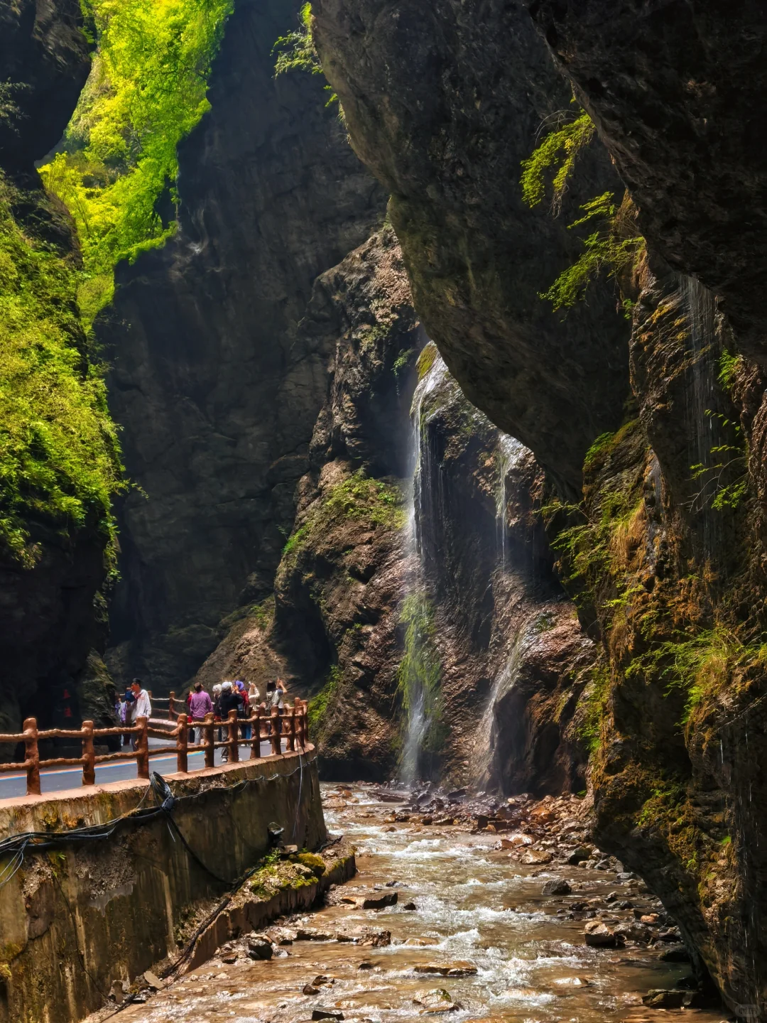 官鹅沟 千年爱恋铸就的陇南秘境