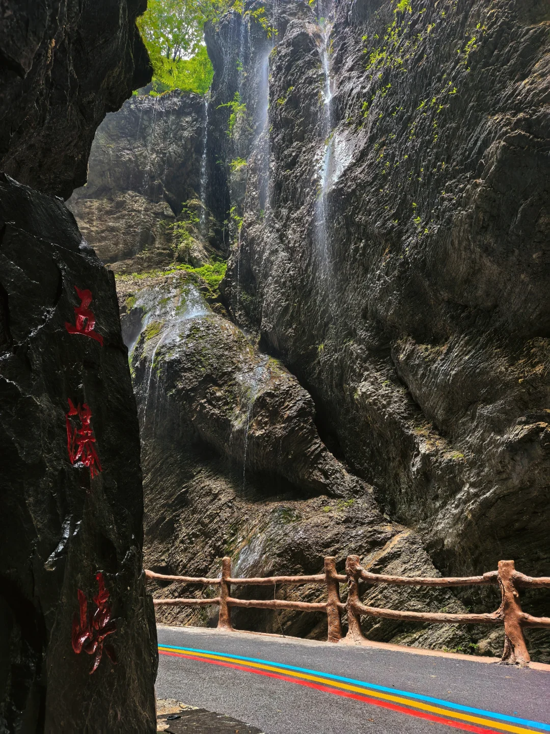 官鹅沟 千年爱恋铸就的陇南秘境