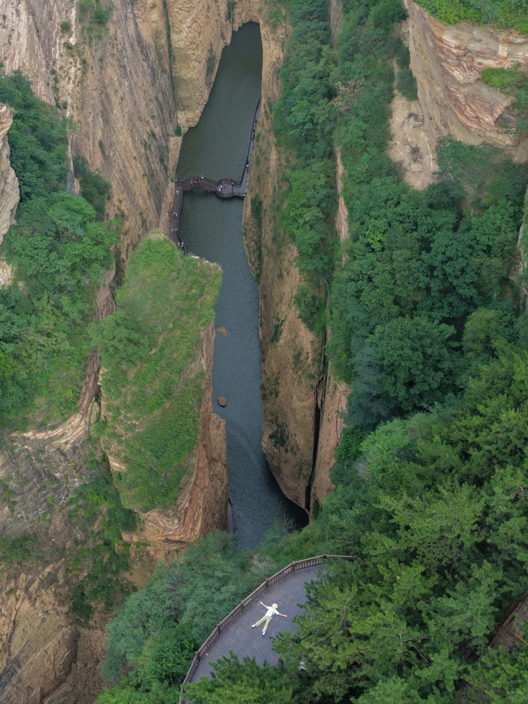 山西😭不宣传这里，你糊涂啊…