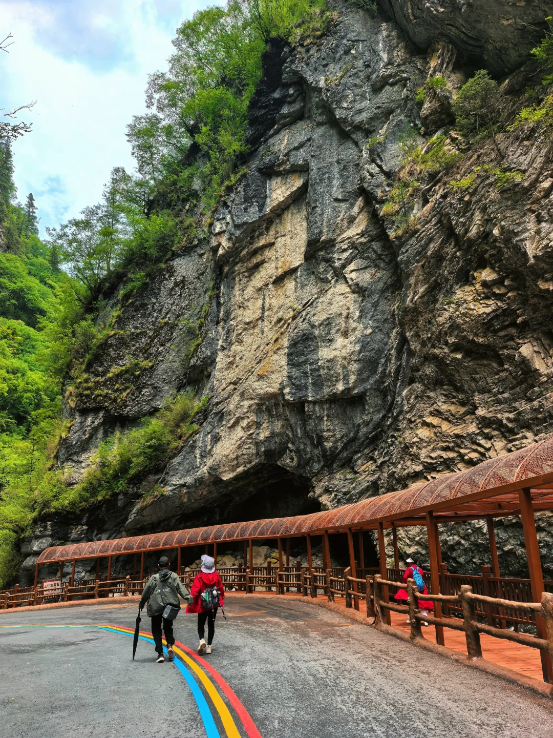 官鹅沟 千年爱恋铸就的陇南秘境