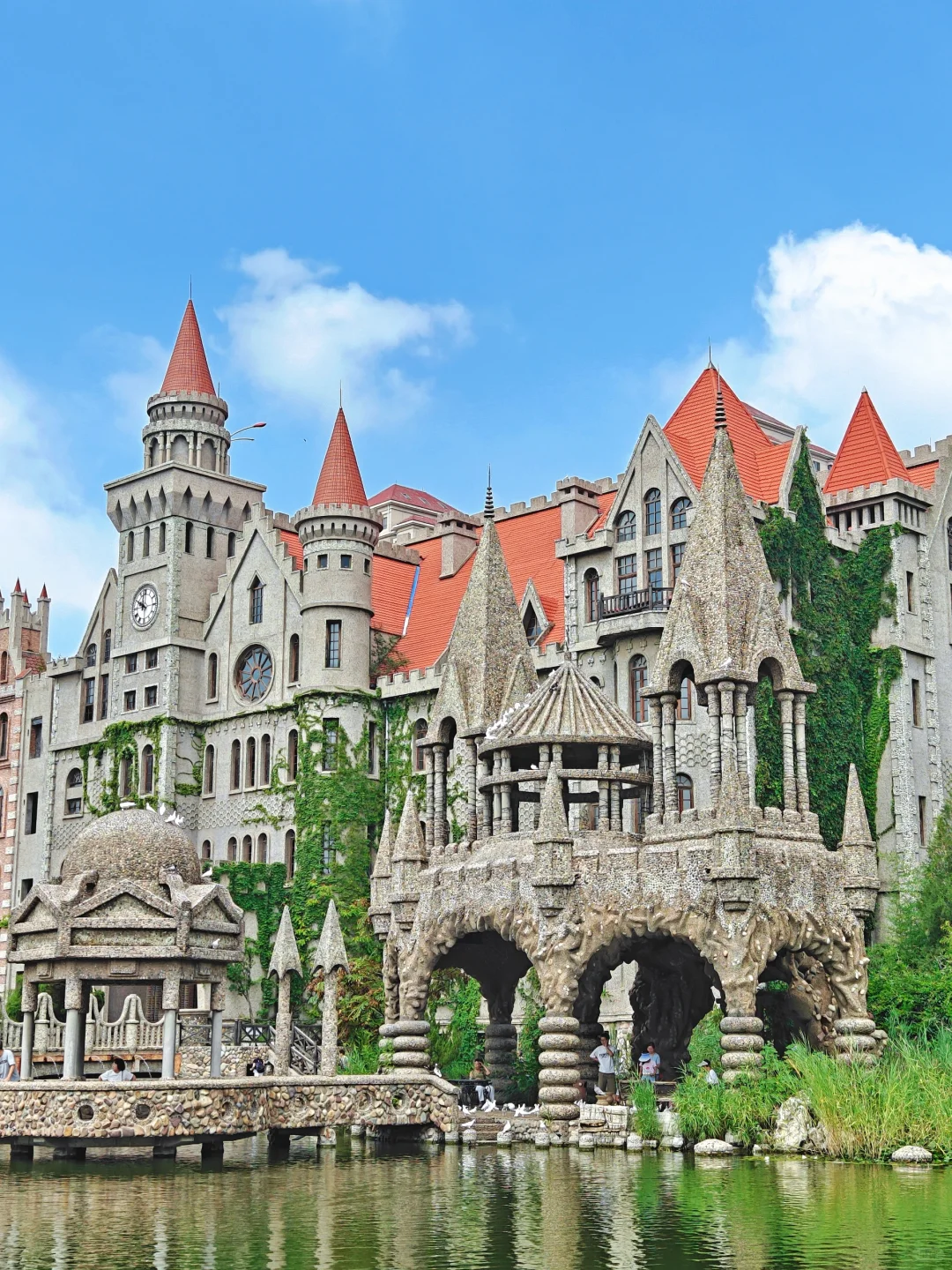 去了趟霍格沃茨城堡🏰跟天津似的