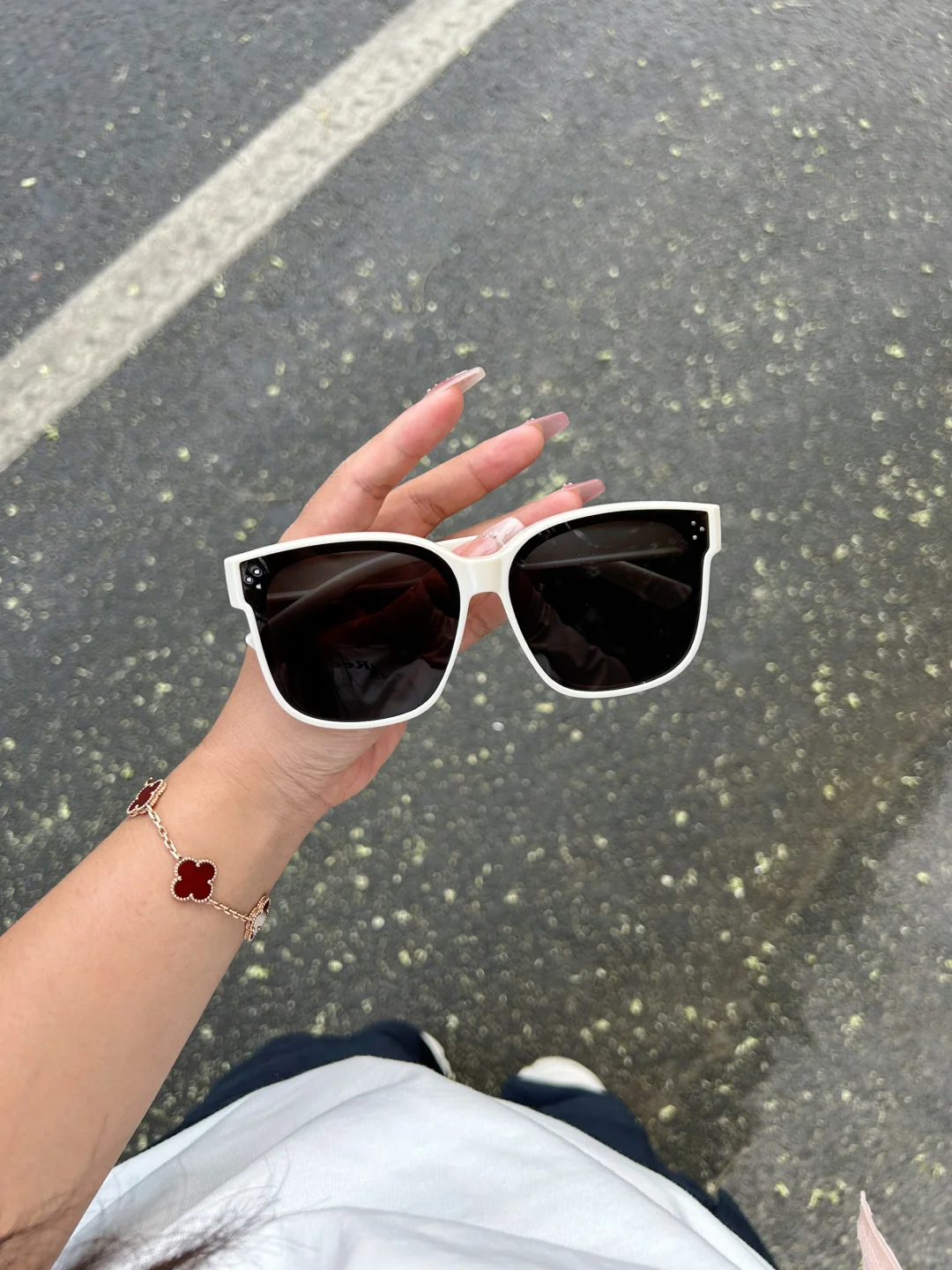 去青岛旅游的近视姐妹，，我就一条建议！