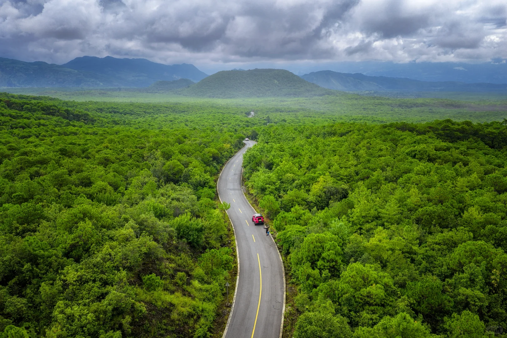 体感20℃的腾冲，不拥挤， 慢慢开。