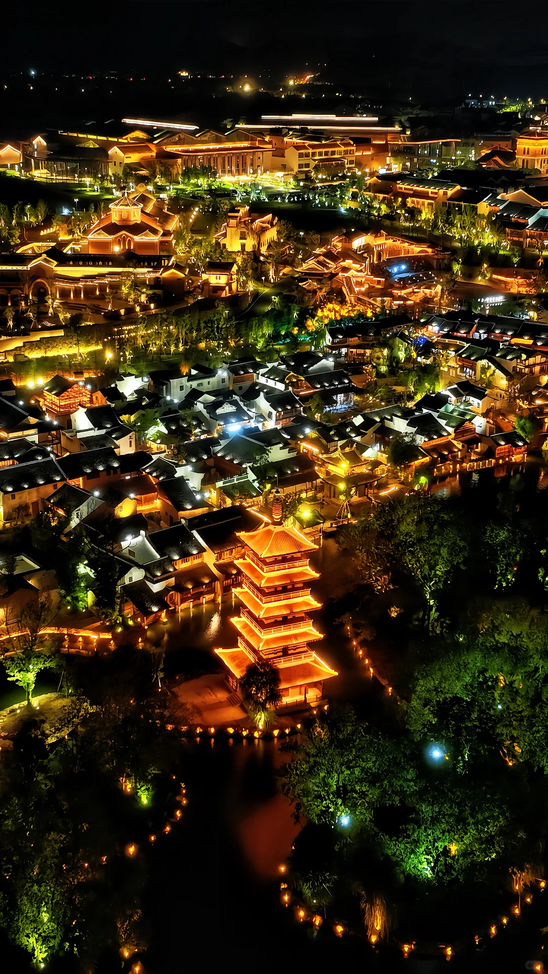 迄今为止，我最喜欢的亲子度假小镇出现了……