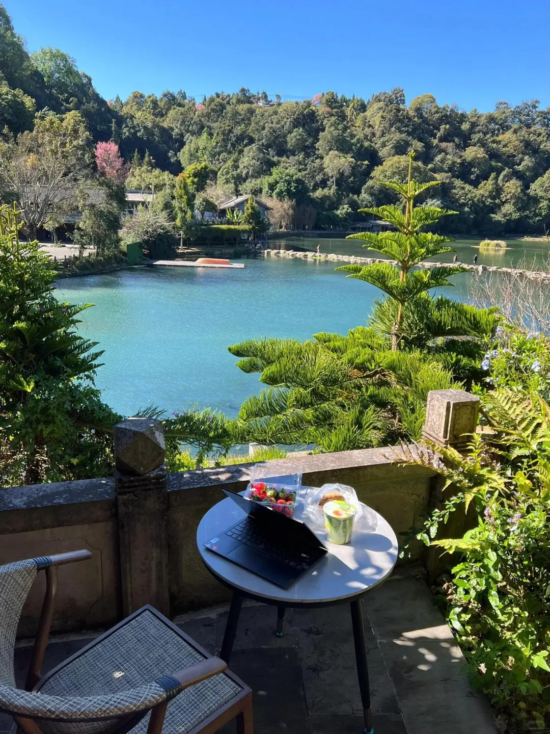 带儿子去了腾冲，这森林温泉比泰国还震撼！