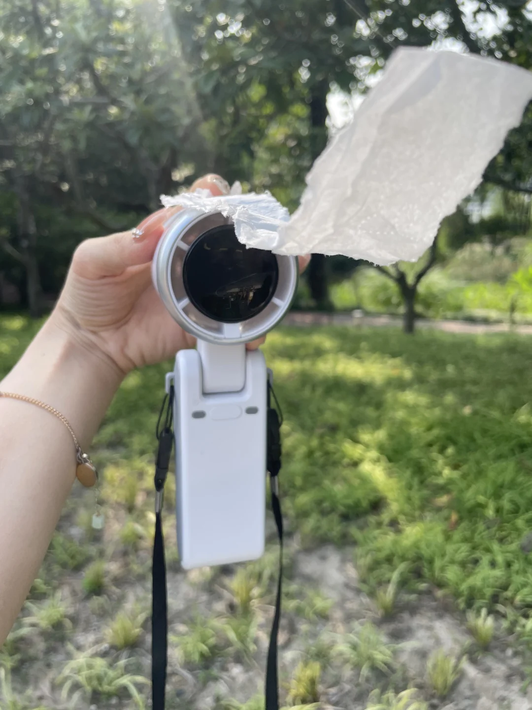 球球了去黄果树瀑布的人带个小风扇去吧😭