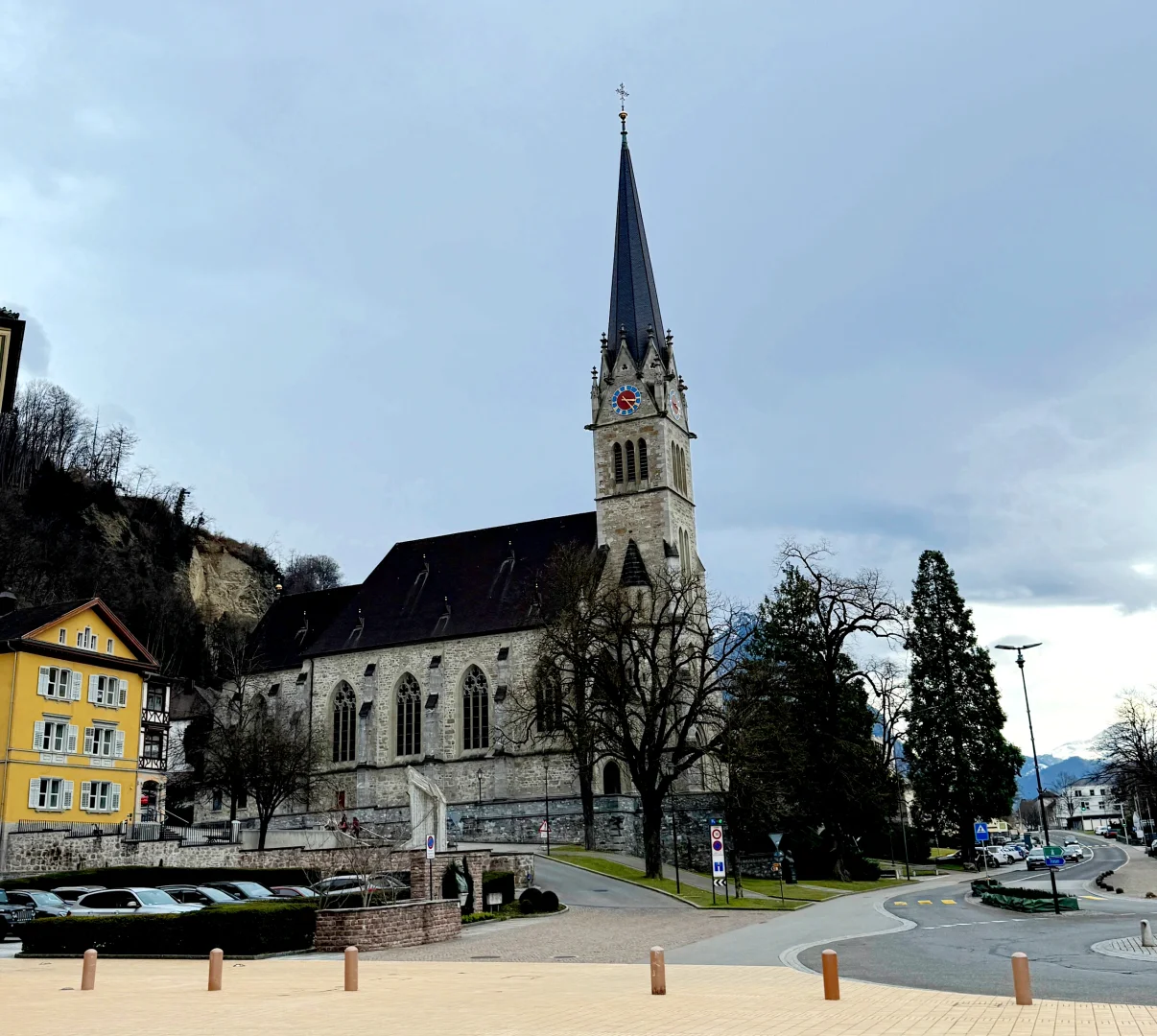 第一次去欧洲玩，自由行还是跟团？🤔（纯干货）