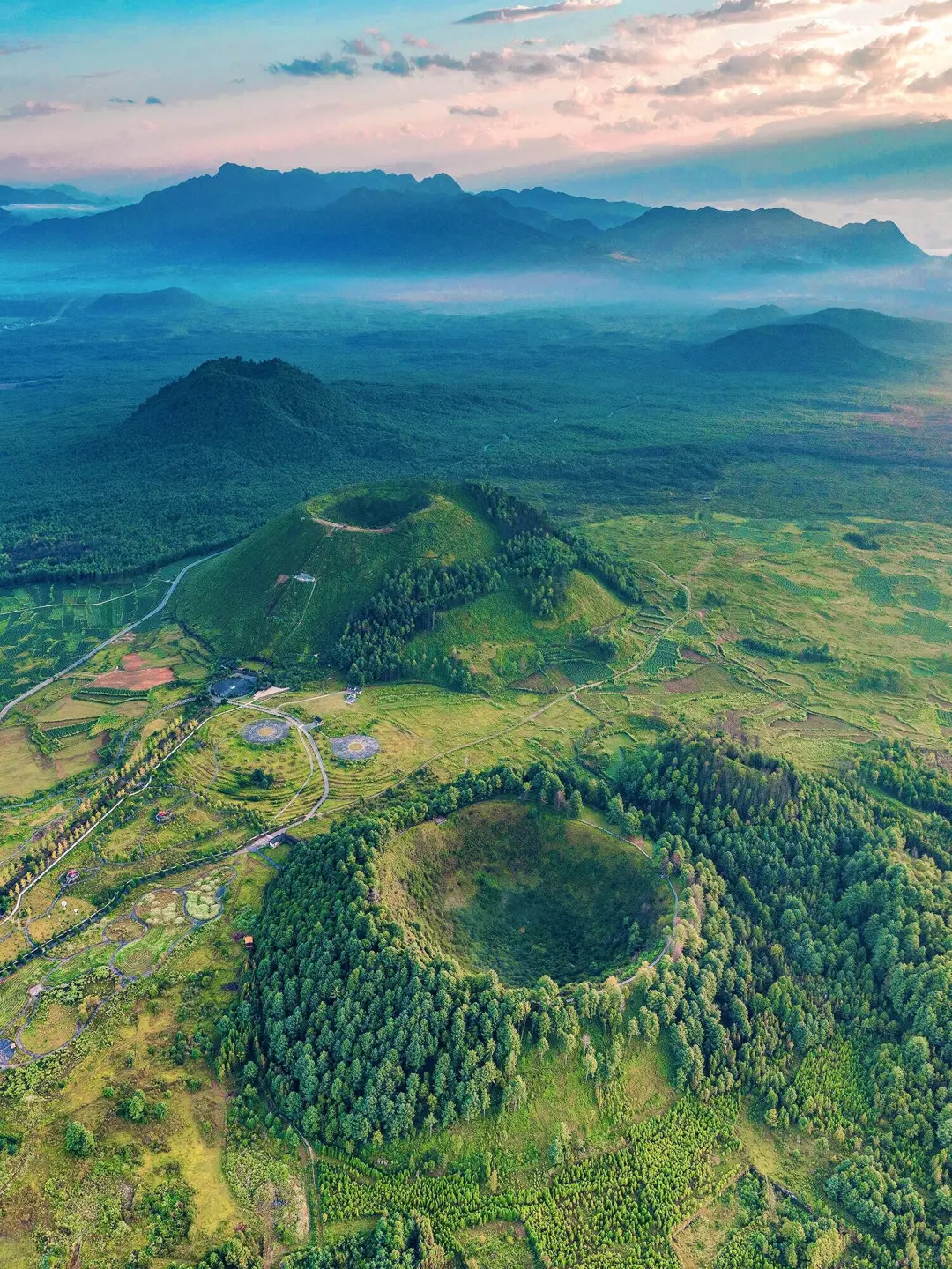 带儿子去了腾冲，这森林温泉比泰国还震撼！