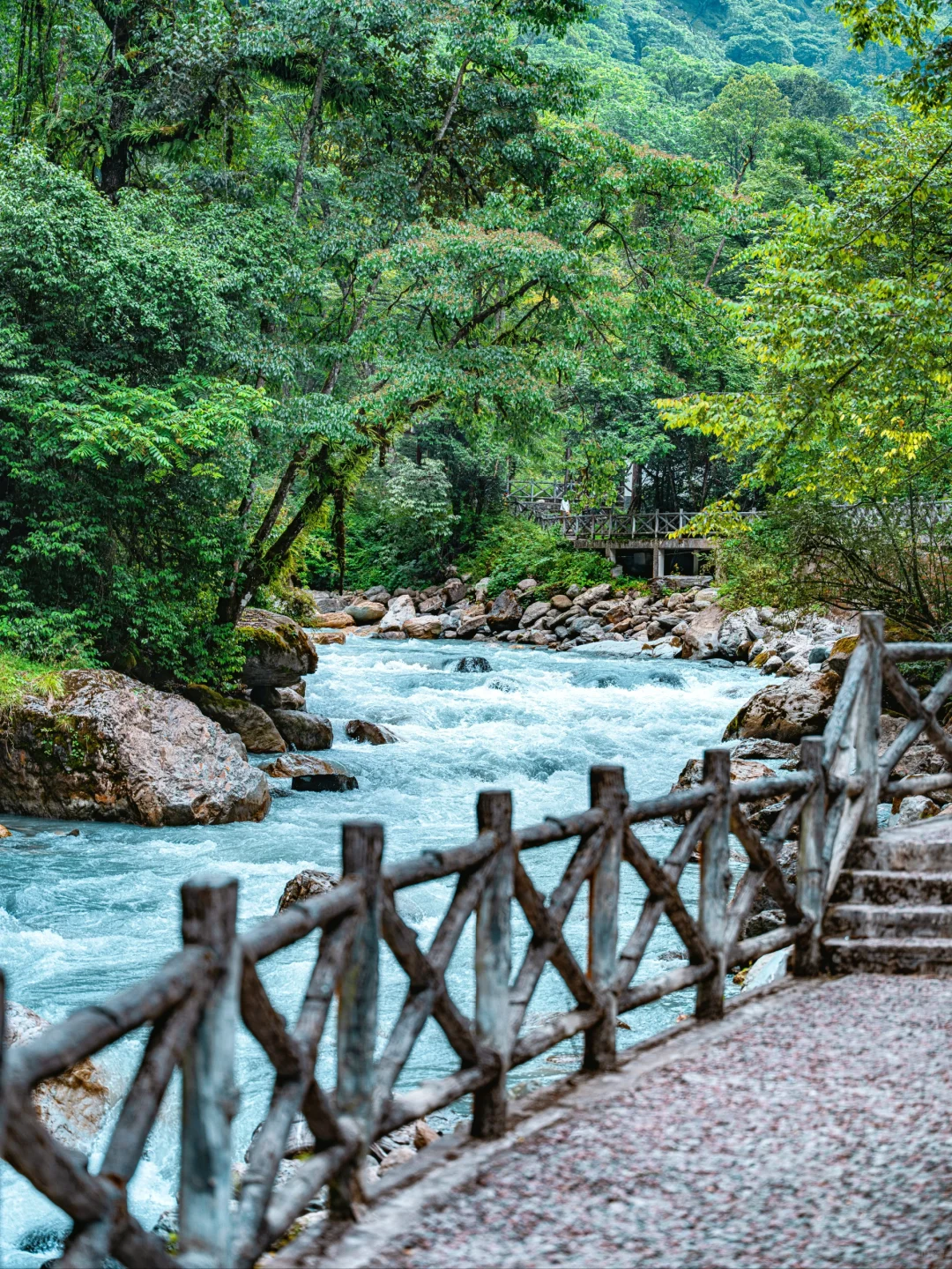 周末48H逃离成都!躲进23℃山里避暑徒步