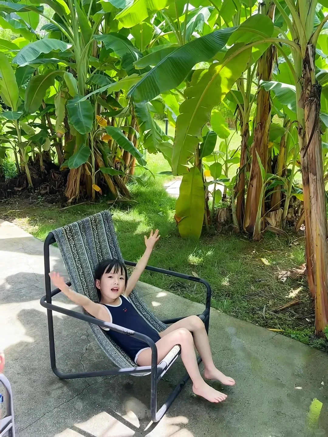 在三亚和崇左间选了崇左，娃玩的不想回家😭