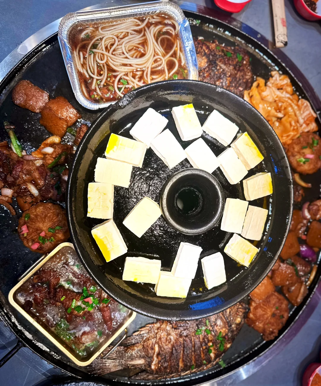 甘为牛马者｜藏着天地心【阿西里西】